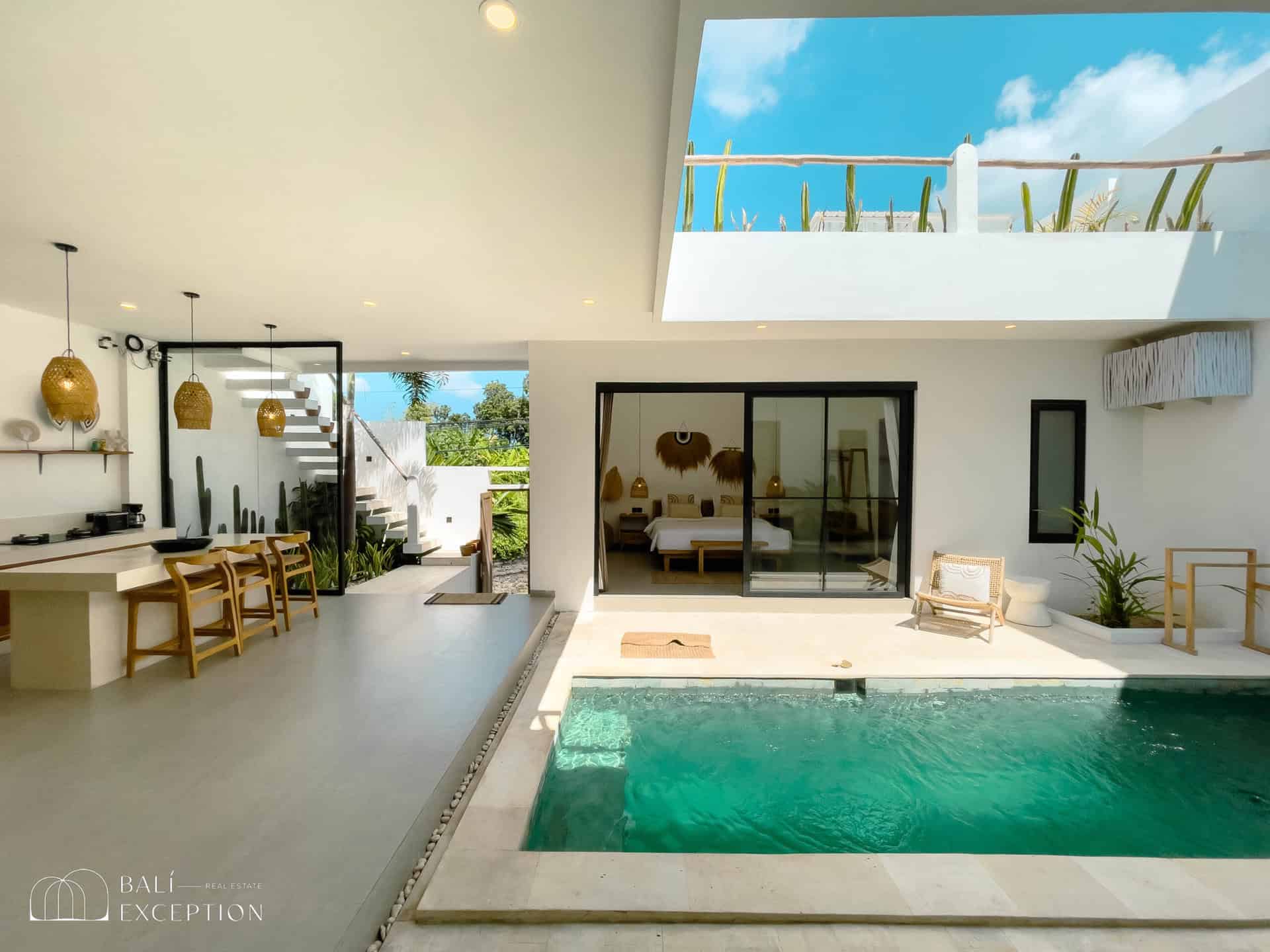 READY NOW 2 BEDROOM VILLA FOR SALE LEASEHOLD IN TUMBAK BAYUH BE-1142 